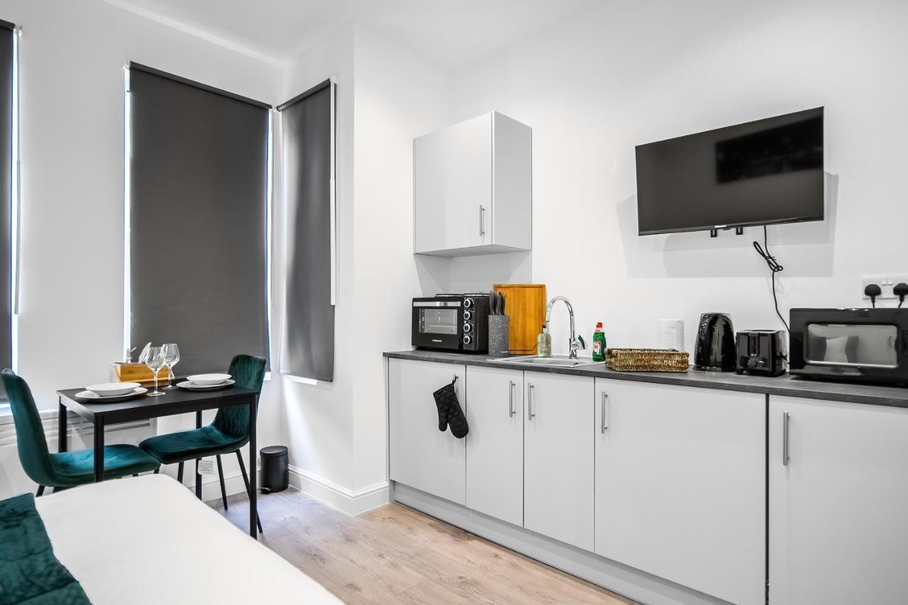 Modern Studio In Wembley Appartement Londres