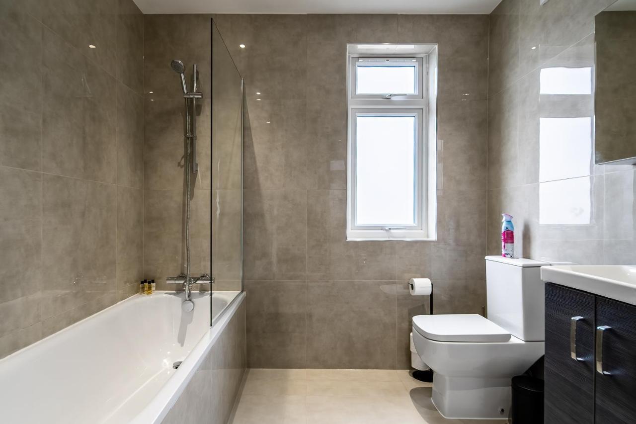 Modern Studio In Wembley Appartement Londres
