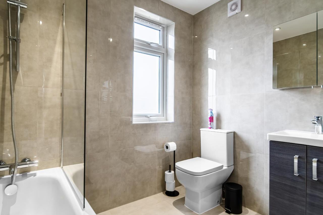 Modern Studio In Wembley Appartement Londres